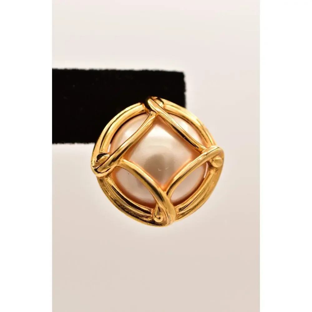 Joan Rivers Vintage Pearl Clip Earrings White Gold Tone Round Signed 1980s BinBF